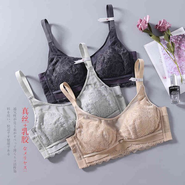 

bra women's 100% mulberry silk lining with lace and mesh outside comfortable wireless bra bralette ss016, Red;black