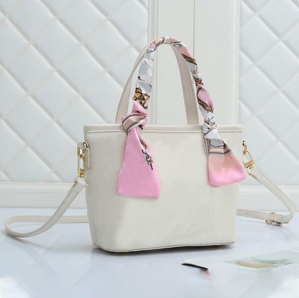 

2021 luxurys handbag fashion women clutch bag lady totes purses crossbody shoulder pillow tote bags handbags wallets purse wallet barrel-sha
