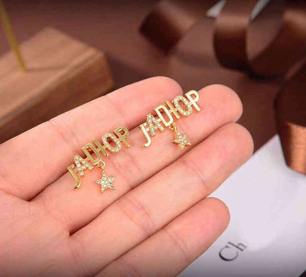 

70% off 21 years new fashion pearl earrings, Silver