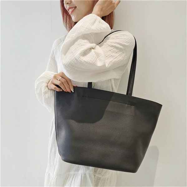 

evening bags 2021 leisure leather large capacity shoulder messenger bag multifunctional tote for women
