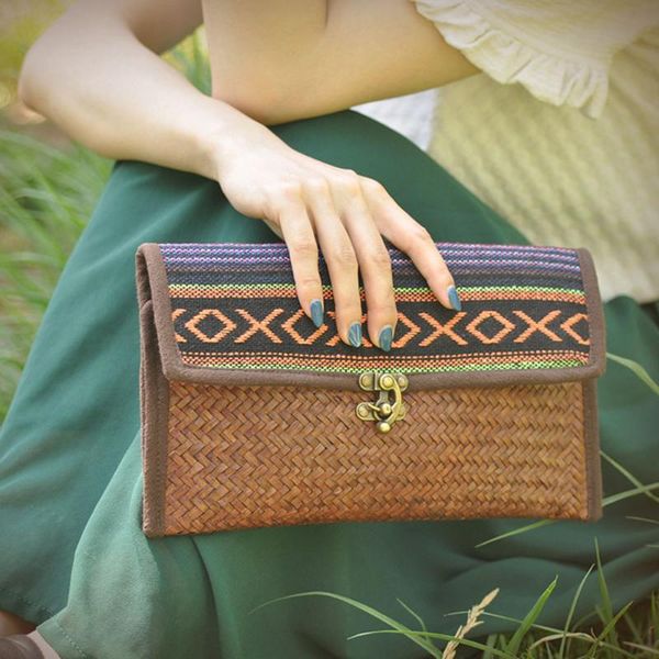 

wallets bohemia vintage straw clutch purses woman beach rattan bag female handmade woven wallet ladies summer knitted envelope 2021, Red;black
