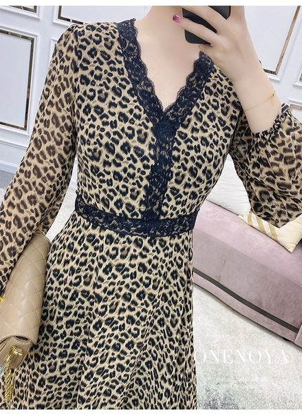 

leopard print and lace dress, Black;gray