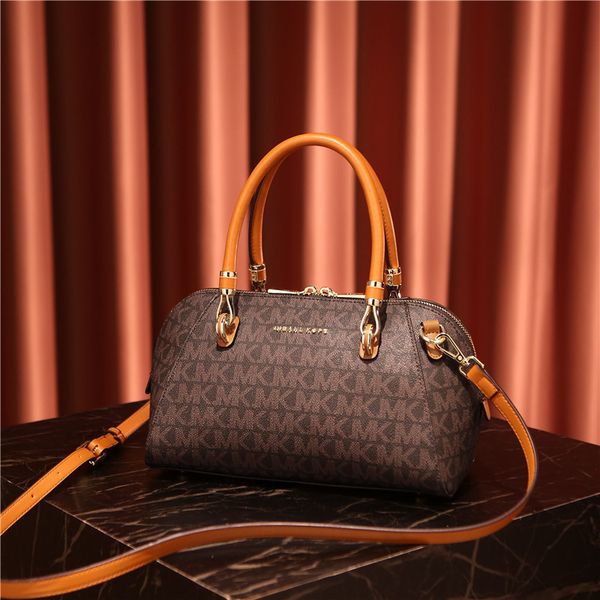 

messenger bags messenger bagsleather pillow 2021 fashion women's handbag high end luxury messenger bag