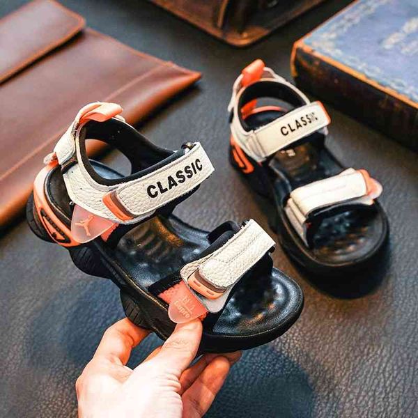 

boys' sandals new summer 2021 kids' soft soled antiskid little boys' beach shoes, Black;red