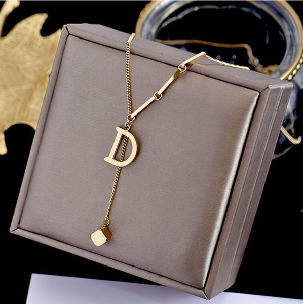 

brand necklace pendant s fashion for man woman s jewelry highly quality 5 model optional 2102302b, Silver