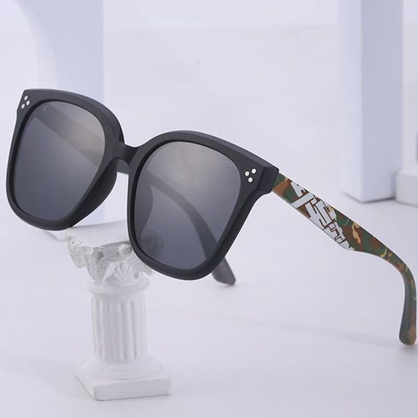 

vintage oversize square sunglasses women 2021 trendy super light pattern printing black sun glasses uv400 korean tr, White;black