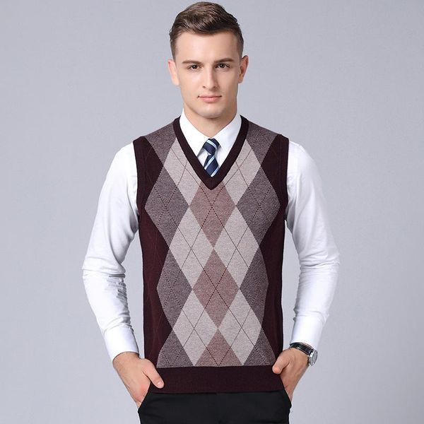 

mens vest sweater v-necl argyle warm soft men clothing sleeveless korean style knitted casual hombre pullover m0107 men's vests, Black;white