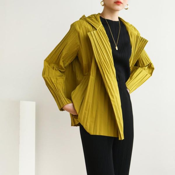 

women's jackets 2022 spring hooded jacket miyak fold fashion plus size loose short windbreaker, Black;brown