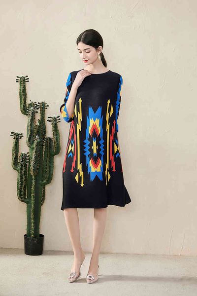 

dress miyake fashion print fold with three quarter, Black;gray