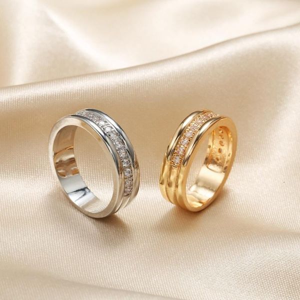 

wedding rings middle paved cz stones ring for bride women gold silver color men retro stylish jewelry gift party wc013, Slivery;golden