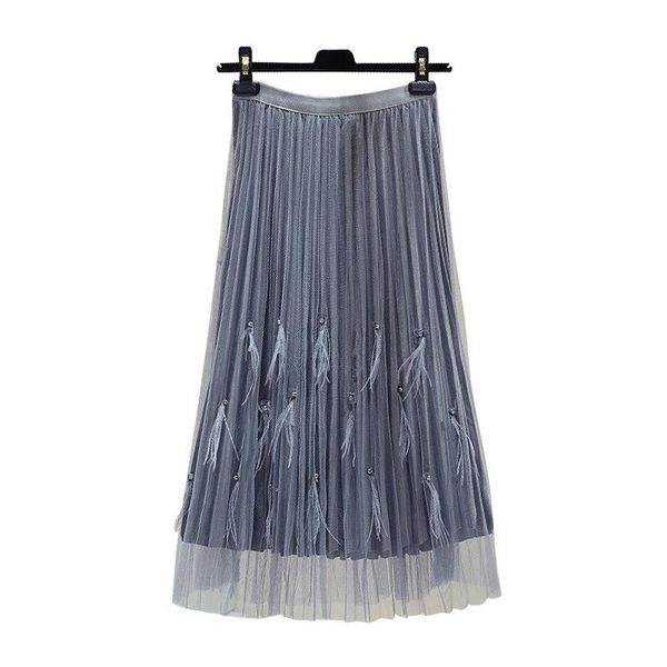 

skirts 4 colors available 2021 winter arrival tulle splicing velvet pleated skirt women beading feather decorated, Black