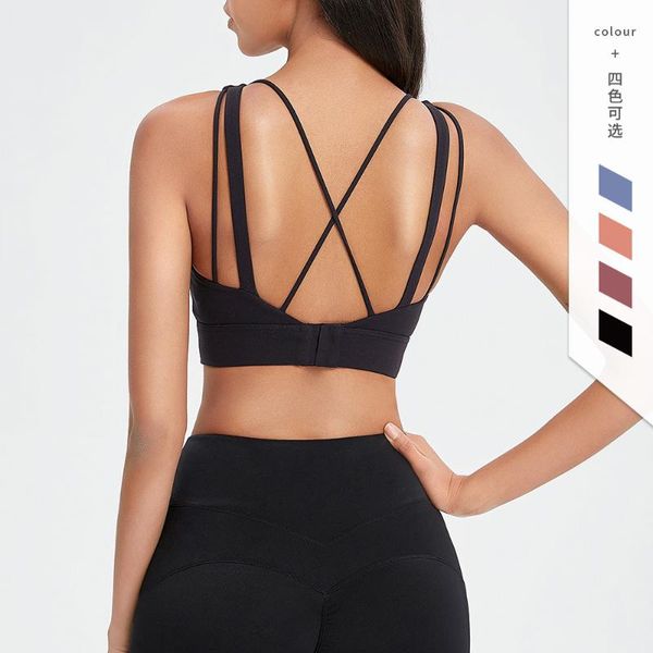 

women sports bra criss-cross back padded strappy bras medium support wirefront adjustable workout gym activewear yoga outfit