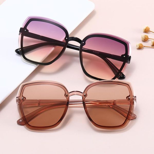 

sunglasses gradient women 2021 oversized plastic frame uv400 shades sun glasses eyewear vintage gafas de sol mujer, White;black