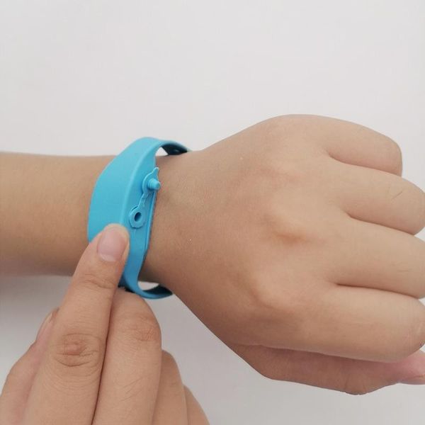 

liquid soap dispenser hand sanitizer wristband silicone watch strap children no-clean bracelet & kids