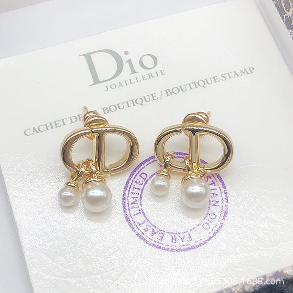 

75% off outlet online new brass letter pearl pendant earrings, Golden