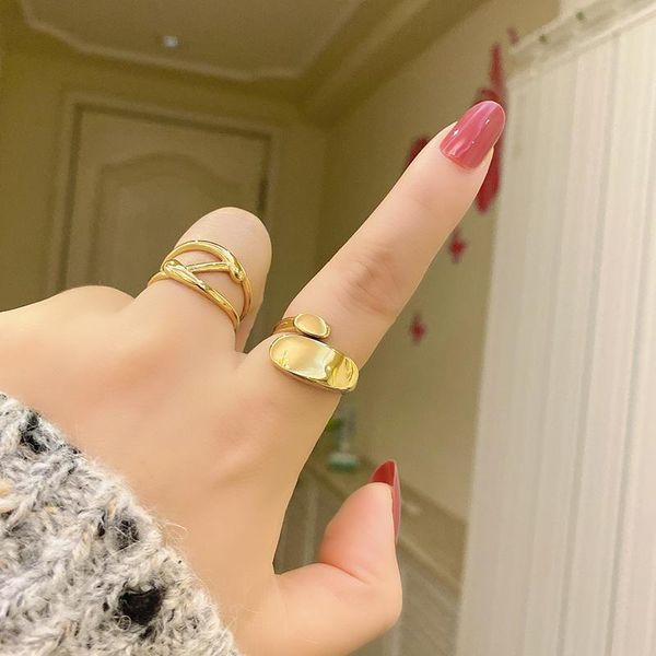 

wedding rings stainless steel temperament ring light luxury advanced sense of personality contracted index finger female, Slivery;golden