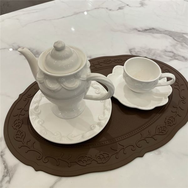 

oval silicone flower placemat tableware oil resistant heat insulation non-slip tablemat coaster kitchen washable cup pad