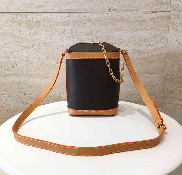 

barrel shaped tote shoulder bag genuine leather fashion bags all colors women totes