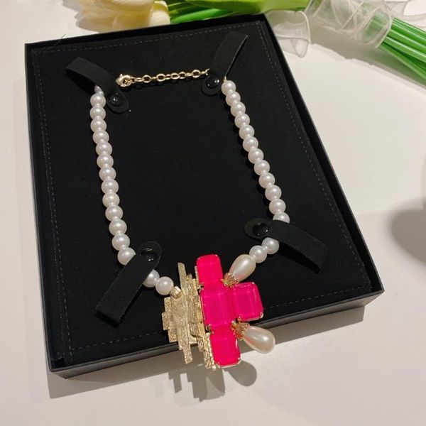 

pendant necklaces brand fashion jewelry lady pearl leather chain perfume bottle golden necklace party exquisite luxury, Silver