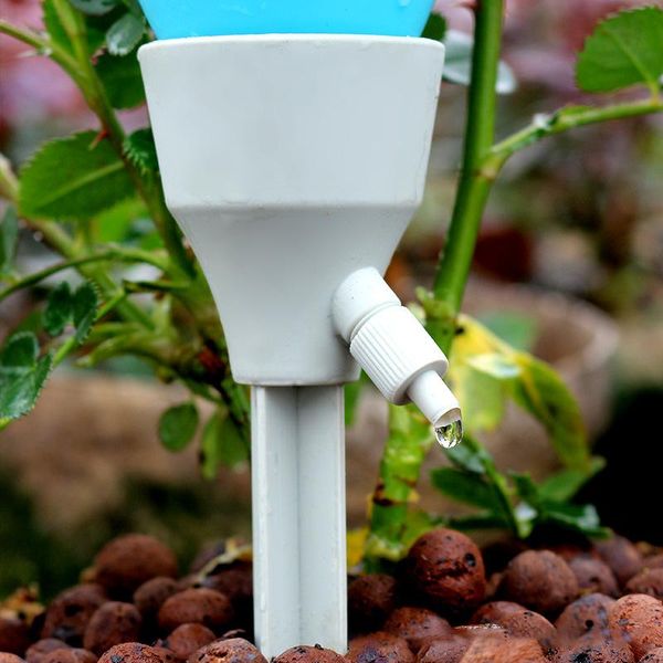 

watering equipments 3pcs garden automatic plant self adjustable irrigation drip spikes system control the speed