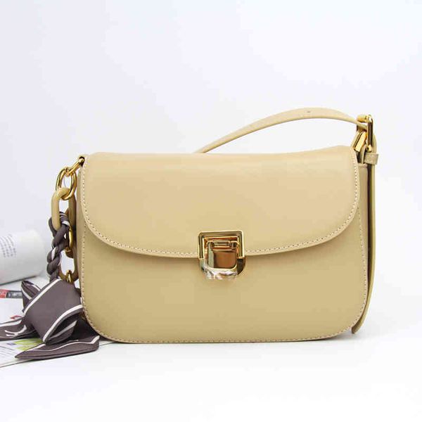 

designer bags2021 saddle bag underarm bag super beautiful new style women's single shoulder messenger resin chain fashion trend all-mat