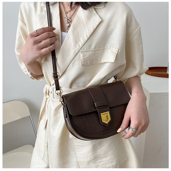 

fashion trendy cover-type urban foreign bag trade new female messenger simple shoulder portable style korean mbqbo