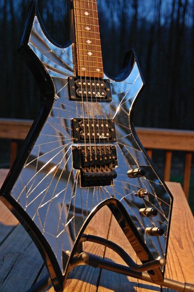 Personalizado Paul Stanley B C C Warlock Fraturado Espelho Top Guitarra Elétrica Floyd Rosa Tremolo Bloqueio Porca, Bar Whammy, 24 FRESH, INLAY DE DIAMANTE, HARDWARE PRETO