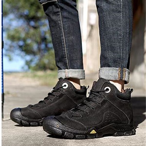 

designer-snow mountaineering shoes men's leather boots plush martin boots, Black