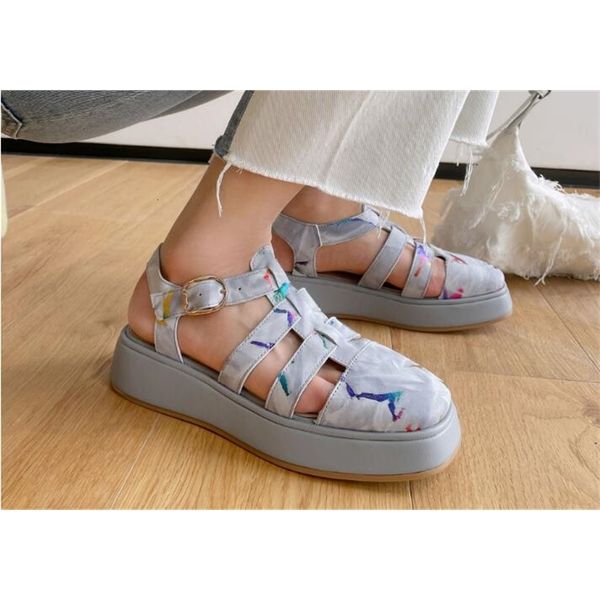 

sandals ins style pomegranate woman colored graffiti hollow out sandals thick female soles round toe 4 in casual wedge heels x2sd, Black