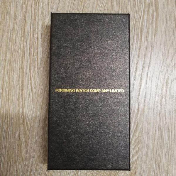 

watch boxes & cases only people who buy watches in our store can this box. the box is not shipped. just and ship it, Black;blue