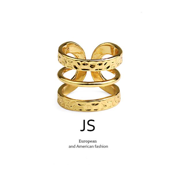 

geometric ring design of dongdamen, korea, Black