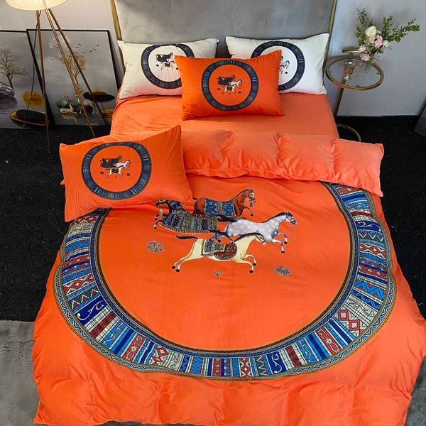 Orange Duvet Designer Bettwäsche Set Cover Samt Königin Kingsize -Bettdecke Sets Horse Print Luxus Kissen Hüllen Bettlaken