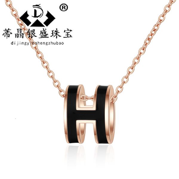 

sheng h tang student simple clavicle light luxury personality pendant net red lady letter necklace, Silver