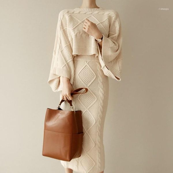 

autumn winter women knitted 2 piece set batwing sleeve loose +slim bodycon skirt female sweater suits, White