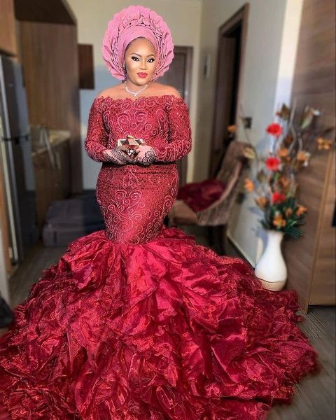 

2021 plus size arabic aso ebi mermaid lace burgundy wedding gowns long sleeves tiers organza luxurious bridal dresses zj330, White