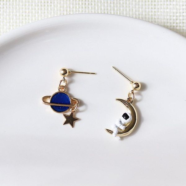 

stud creative universe planet star astronaut earrings fashion design asymmetric earring accessories cute girl jewelry gift, Golden;silver