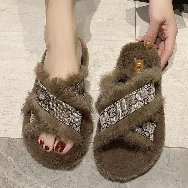 

slippers furry 300 18, Black
