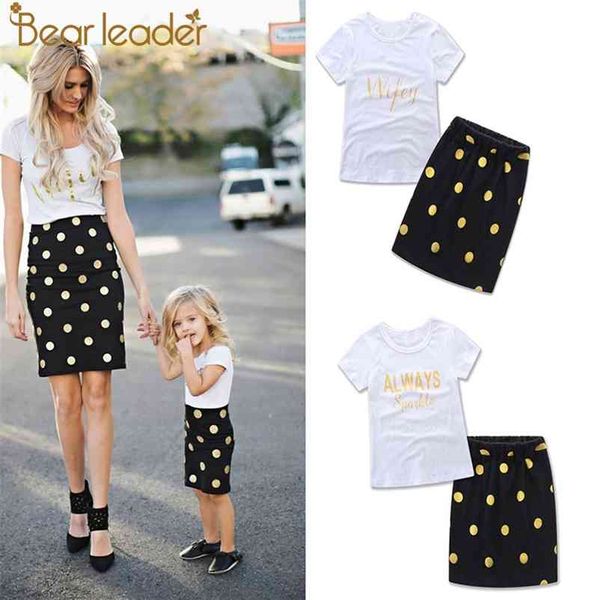 Muttertochter passende Kleidung Set Kinder Kurzärmele Polka Dot T-Shirt+Röcke Familie Look Kleidung Outfits 210429