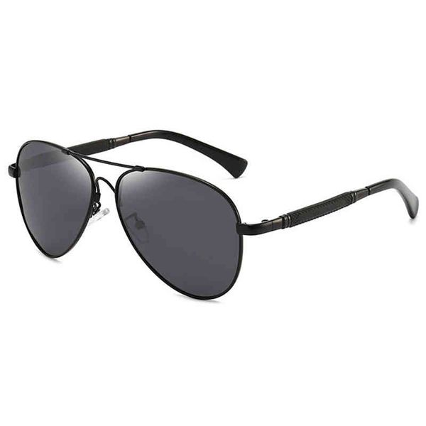 

sunglasses 2022 memory titanium alloy color changing toad glasses men's polarized sunglasses driving, White;black