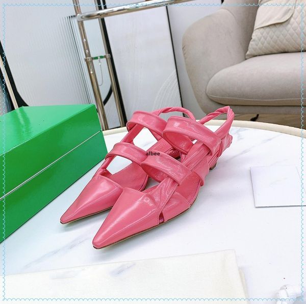 

2021as classic women shoes cm catwalk style sandals arrived european station fashion matching spring and fall sales are size35-4, Red;white