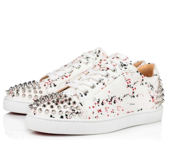 

fashion 2021 s low trend men junior spikes sneakers shoes elegant red botton spikes trainers brand discount rivets casual walking eu35-47, Red;white