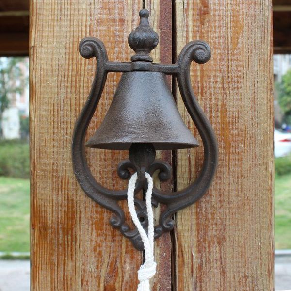 

rustic cast iron hand cranking wall bell european home garden decor antique retro mounted welcome door heavy decorative objects & figurines
