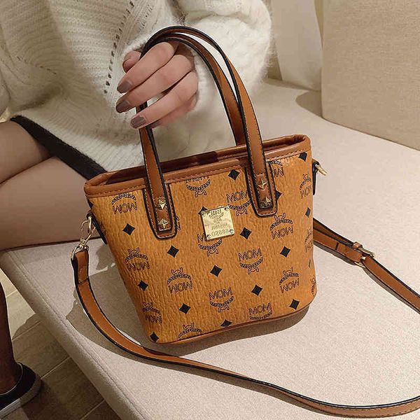 

70% off luxury design m family classic popular letter printing mini vegetable basket fashion small handbag pu leather one shoulder messenger