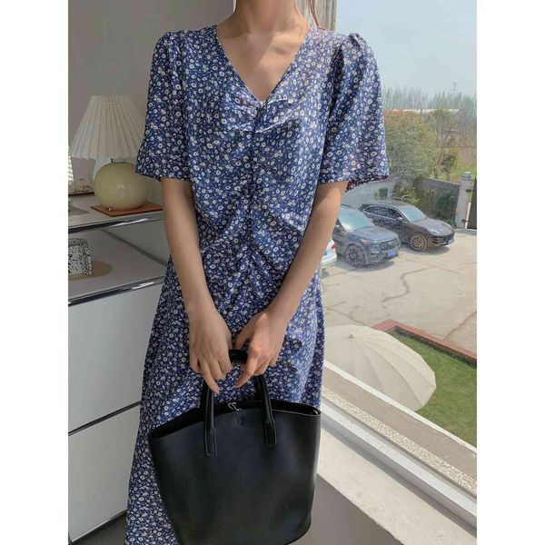 

floral korean fresh ruiishi short sleeve dress new v-neck pleated waist small long skirt, White;black