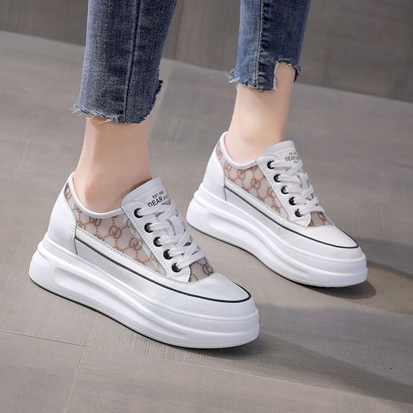 

Casual shoes 2021 summer new leather sports shoes women's thick soles front lace up mesh breathable low top versatile student 0QK7, White