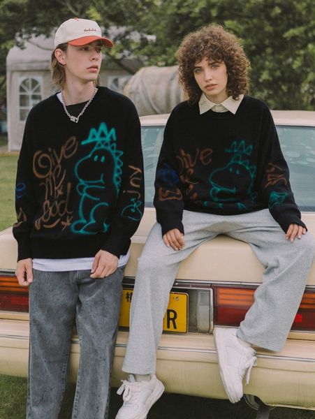 

1pc drop shoulder cartoon & letter pattern sweater i3us#, White;black