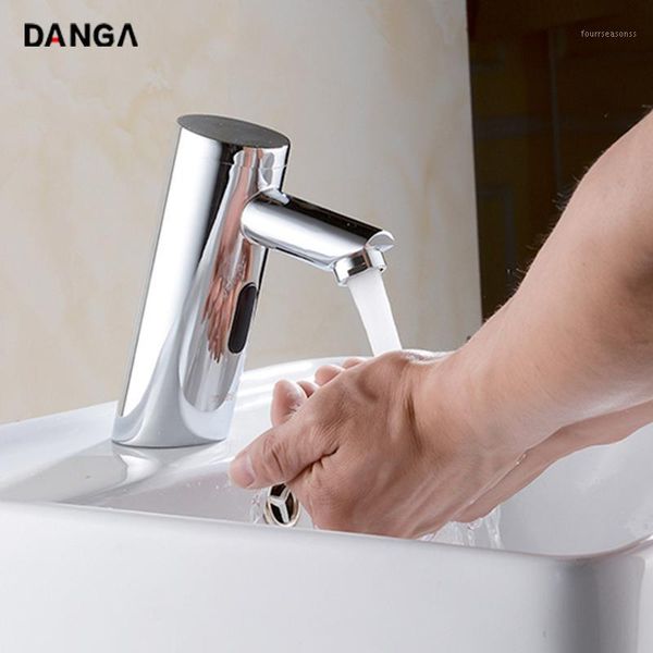 

basin faucets single hole bathroom tap brass water faucet intelligent automatic sensor electroplating mixing sink1