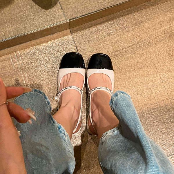 

sandals slippers french single shoes women's 2021 new thick high heel baotou sandals small square head shallow mouth mary jane zly, Black