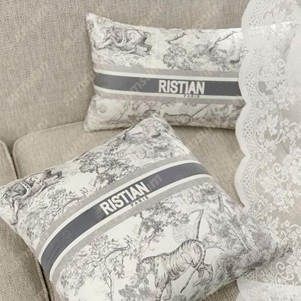 

cushion/decorative pillow luxury cushion brand decorative designer with d letters fashion cushions cotton covers home decor 2108103l