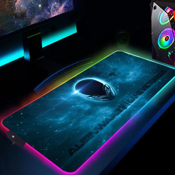 Mauspads Handgelenkauflagen Mousepad RGB 900x400 LED Gamer Pad Alienware Gummi Erweiterte Tastaturmatte Computerzubehör Gaming Custom